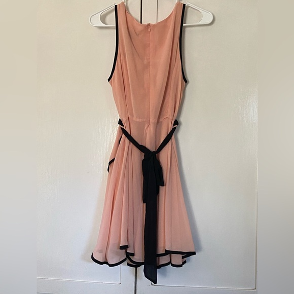 Angel Eye cute  dress - Picture 2 of 5